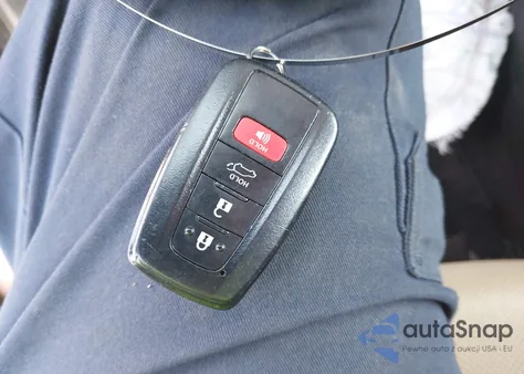 2020 Toyota Rav4 Hybrid Limited z USA, uszkodzony, nr VIN 2T3DWRFV6LW071727